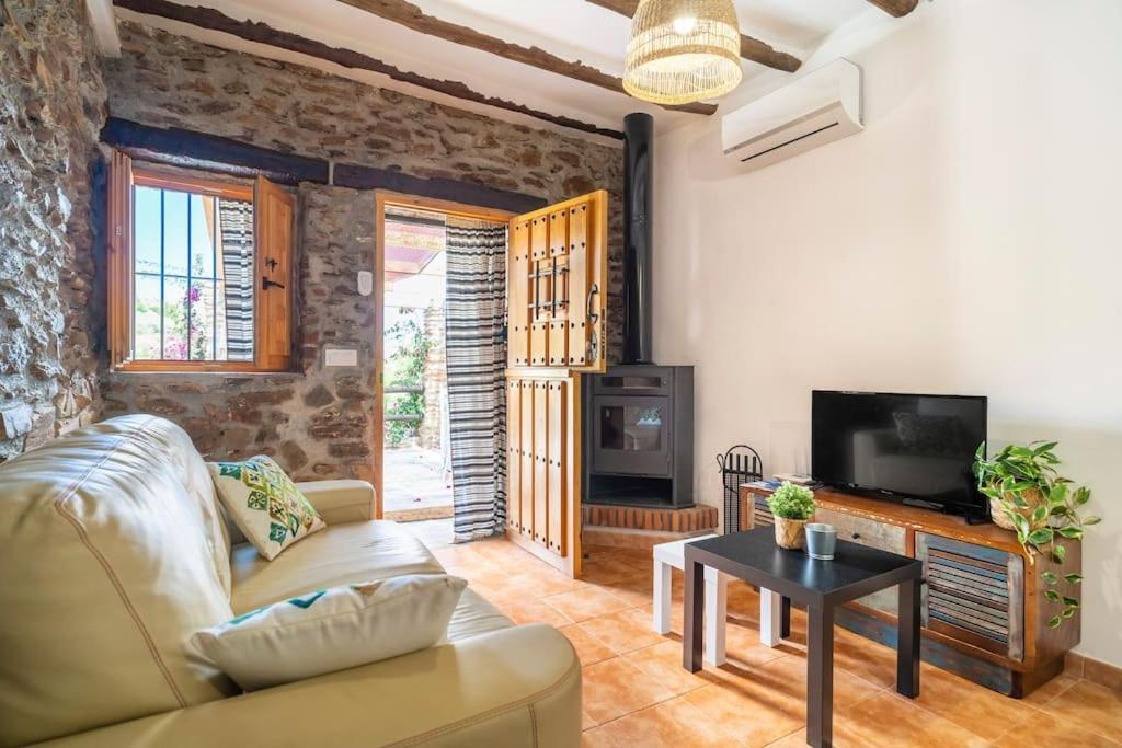 Paraje La Suerte Apartamento Dalia Адра Екстер'єр фото